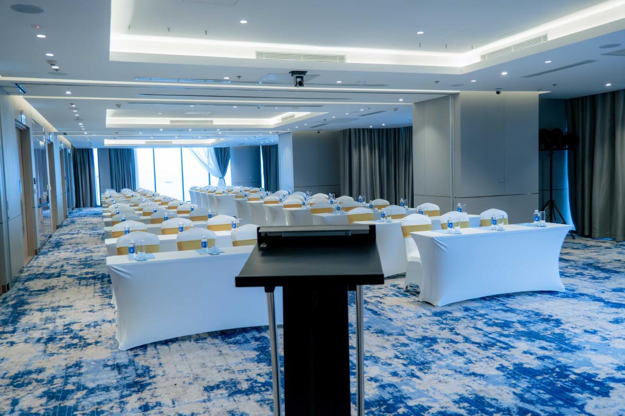 A La Carte Ha Long Bay Managed By Anstay Exteriör bild